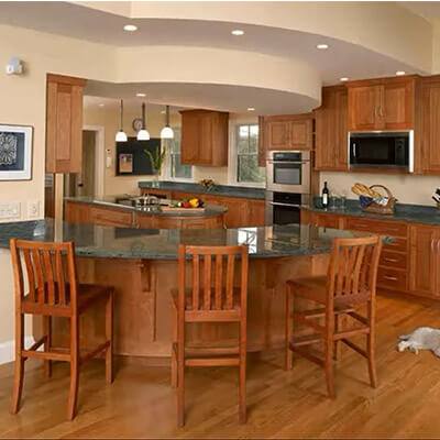 Traditional kitchen Cabinets Color
