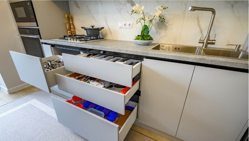 Kitchen cabinets built-in functionality